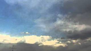 2011年3月11日、雲ビデオを撮影中に地震(東日本大震災)