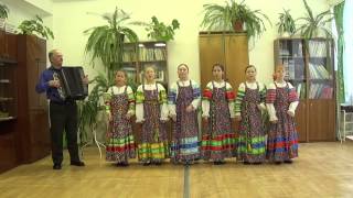 Россия, р.п.Дорогино, Детский фольклорный ансамбль "Зоренька",8-10лет.