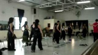 Strip Dance (con sillas) - You can leave your hat on