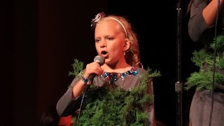 Alyssa Sings Baby Troll Solo in "Fixer Upper" from Frozen