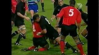 Jerry Collins knock out tackle on Colin Charvis