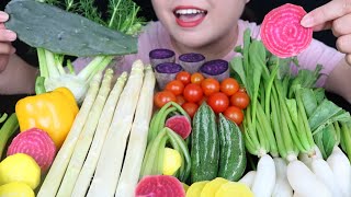ASMR VEGGIE PLATTER (CACTUS LEAVES, BEETROOT, FENNEL, WHITE ASPARAGUS.. ). EXTREME CRUNCHY SOUNDS