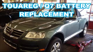 VW Touareg BATTERY REPLACEMENT in 3MIN!   How to replace instructions location 2003 2004 2005 2006