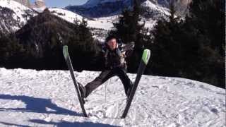 Лыжные трюки в Альпах (Ski tricks in the Alps)