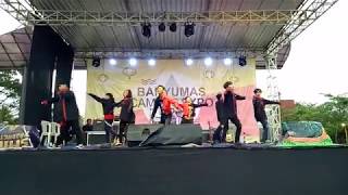 PENTAGON (펜타곤) - RUNAWAY + Intro + GORILLA Cover By VI:BE Dance Cover @Banyumas Campus Expo 2018