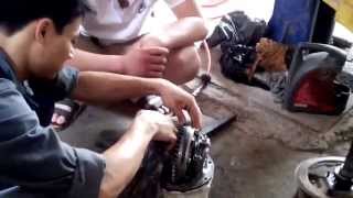 Sửa Chữa Bảo Dưỡng Bộ Vi Sai Cầu Sau Ô Tô ở Xưởng Ô Tô DNT 896 Đường Láng Đống Đa Hà Nội