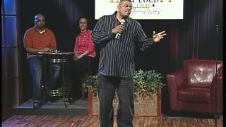 Kenny Howell clean show
