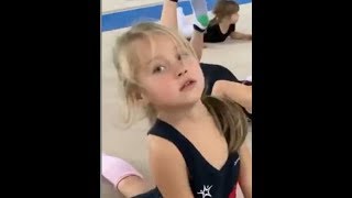 Элина Камирен. Пришли с Сашей на соревнования по гимнастике ))