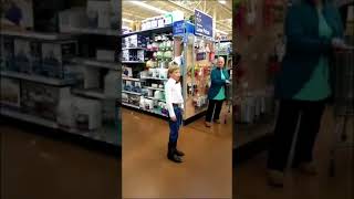 Little Boy Starts Yodeling In Walmart & Becomes A Viral Sensation