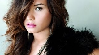 Demi Lovato Nude Pictures Leaked!