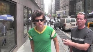 Harry Styles Claims He's Only Had Sex with Two People - Splash News | Splash News TV