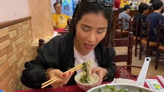 MC Cát Tường "ĂN SẬP" Hà Nội Với Style Lạ Lùng - Tập 249