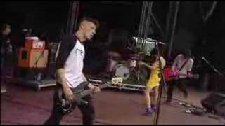 PJ Harvey Live Concert T In The Park