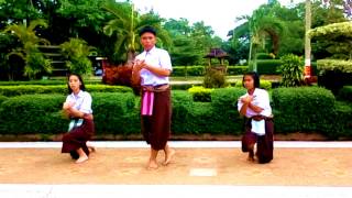 รำไทยประยุกต์ "เพลงพ่อของแผ่นดิน" [ม.5/4 รร.มุกดาหาร]