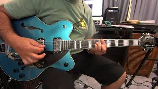 Demonstration of Gretsch Streamliner G2622T to Sleepwalk