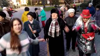 Танцы на Приморском бульваре - Севастополь - 13.01.20 - Старый Новый год - Певец Сергей Соков