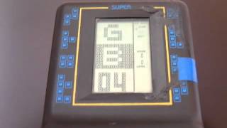 Обзор Brick game E888 - тетрис из миллениума