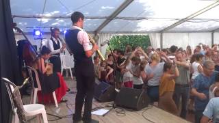 Saint Gervais d''Auvergne - Trio Loubelya:  Cercle Circassien