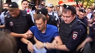За что сел Навальный? Комментарий адвоката