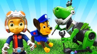 Игрушки из мультфильмов. Щенячий патруль и Механик Расти - роботы динозавры помогают?!