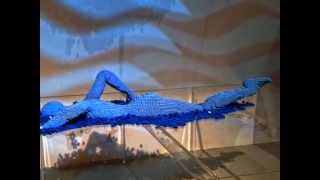 Выставка LEGO-скульптур The Art of the Brick("Искусство из кирпичиков")