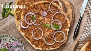 recette de pizza turque authentique, lahmacun ou pizza à la viande hachée