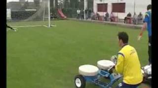 Allenamento portieri Hellas Verona - La macchina spara palloni