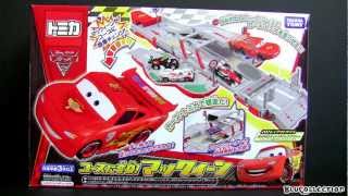 Tomica Transforming Lightning McQueen