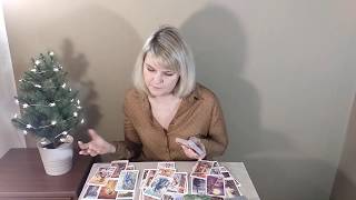 Как он проявит себя в ближайшее время? Гадание онлайн. Общий расклад таро.