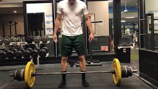 Peeing while hitting PR Deadlift #MaximumEffort