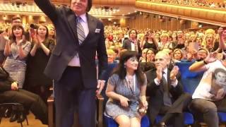Ф.Киркоров  - Энгельберт Хампердинк на шоу "Я". Кремль, 29.04.2017