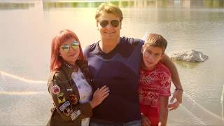 "За этот огромный Мир".Автор стихов и музыки Стеганцов.И.П   г Красноярск