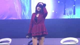 [fancam/직캠] 141225 T-ARA/티아라 - Falling U + I'm Okay (Boram focus/보람 초점) # Dear My Family Concert