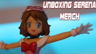 Unboxing Serena Merchandise