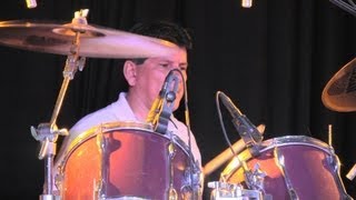 Ruben Vela Jr. y su Conjunto @ Tejano Conjunto Festival 2013