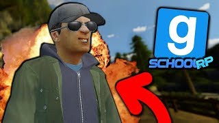 CE JOUEUR MENT POUR ME FAIRE BANNIR DE SCHOOL RP ! GMOD