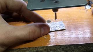 Сверлильный станок для печатных плат. Drilling machine with PCB.