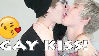 Types of Gay Kisses