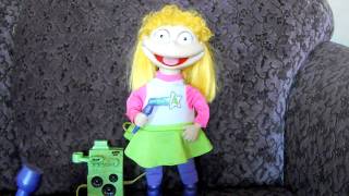 RUGRATS "SING & SWING" ANGELICA RUGRATS DOLL