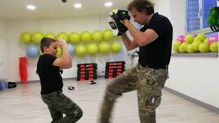 Total Fighting Kids: Difesa Personale per Bambini (Total Fighting School)
