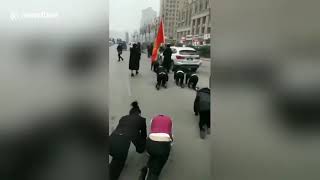 Китайское наказания-они не выполнили план