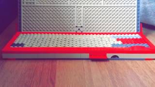 Ноутбук из Lego.(реальный размер),
