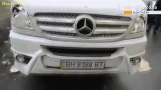 Владелец автобуса, арендованного для Шуфрича, отрицает, что перевозил титушек