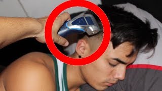 GLATZE RASIEREN PRANK an BRUDER (ESKALIERT) | Marc & Sven