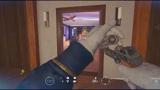 Aggressive Doc Plays - Rainbow Six Siege