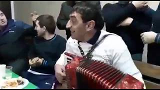Даргинская живая песня на гармошке