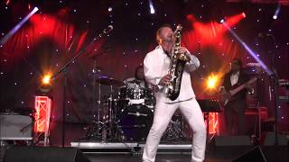 Who? - Richard Elliot at 2. Algarve Smooth Jazz Festival (2017)