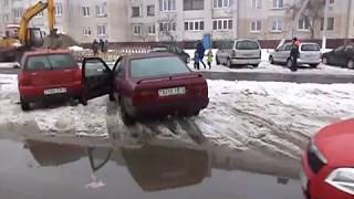 Житковичи . Парковка  возле Евроопта .