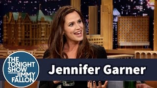 Jennifer Garner Juggled Babies During the Super Bowl