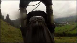 2013 Specialized Enduro Expert Carbon auf dem Trail